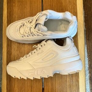 Fila Disruptor 2 Chunky White Sneakers Women’s